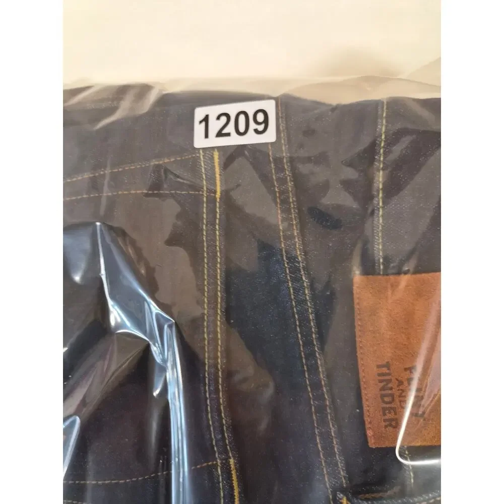 Flint and Timber Jeans Men's 30x30 Dark Wash Tapered Athletic Fit (1209)